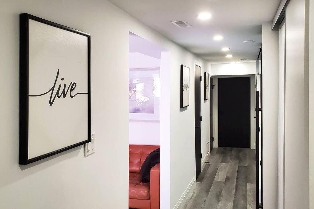 Renovated Guest Suite Near The Lake & High Park In Toronto! Exterior foto