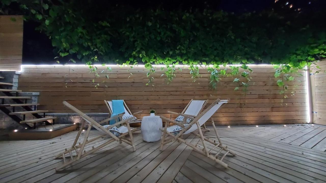 Renovated Guest Suite Near The Lake & High Park In Toronto! Exterior foto